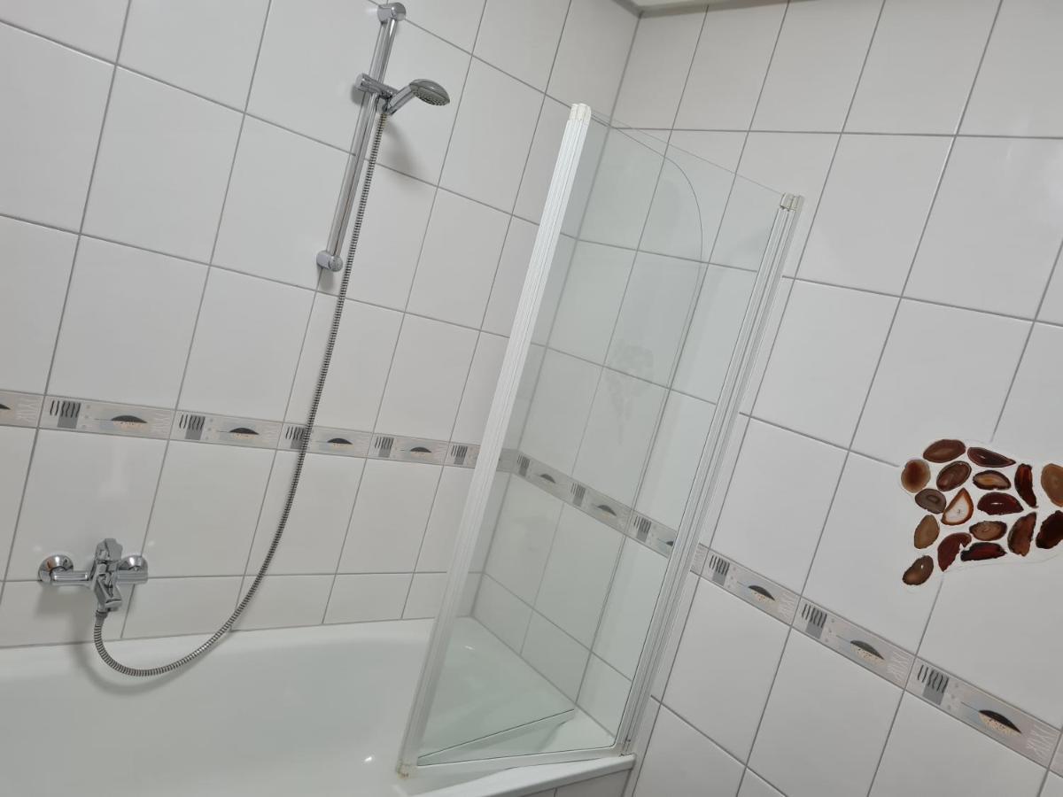 Edelsteinhotel Guniwirt Krakaudorf Esterno foto
