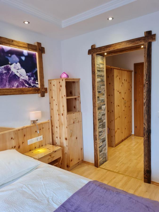 Edelsteinhotel Guniwirt Krakaudorf Esterno foto