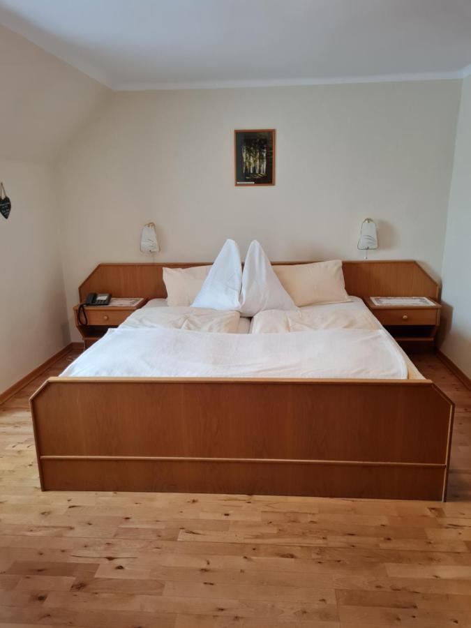 Edelsteinhotel Guniwirt Krakaudorf Esterno foto