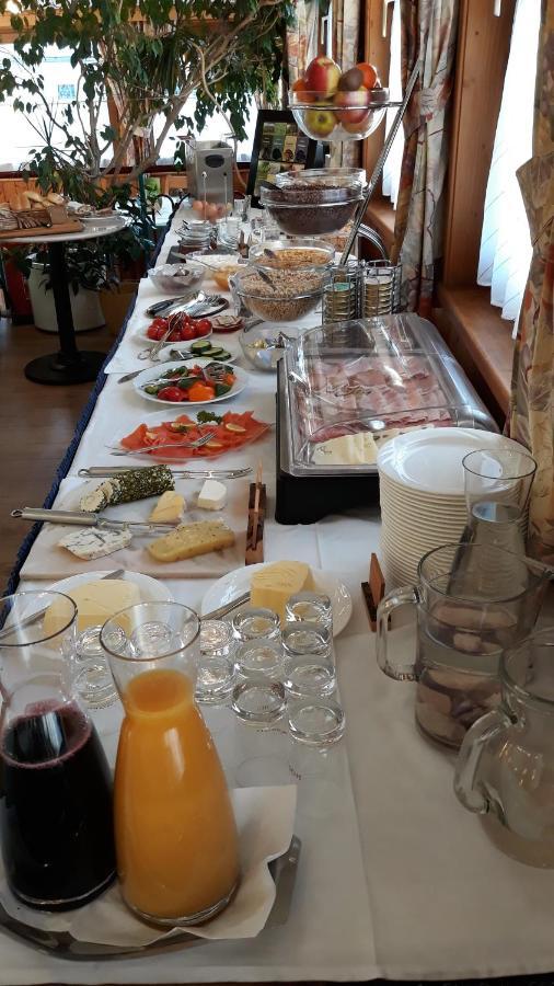 Edelsteinhotel Guniwirt Krakaudorf Esterno foto