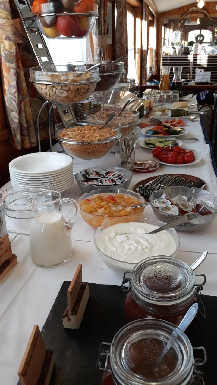 Edelsteinhotel Guniwirt Krakaudorf Esterno foto